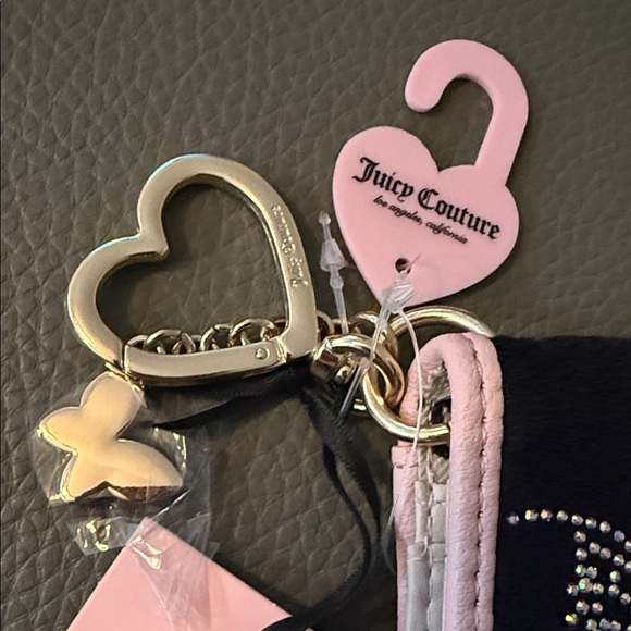 Juicy Couture Black and Pink Key Holder - Picture 3 of 5